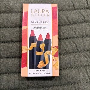 New Laura Geller Love Me Dew Lip Crayon Trio Poinsettia Desert Mistletoe Holly